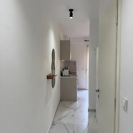 In Paralia Ofriniou * Ofrínion